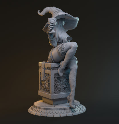 Ursula Pinup